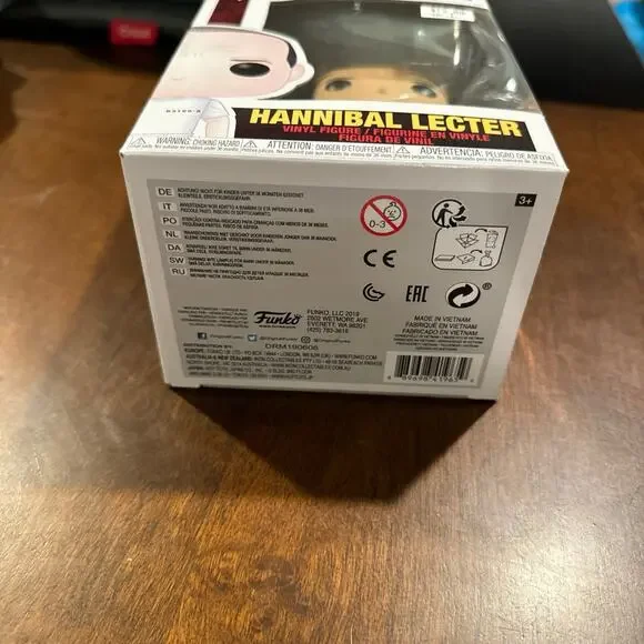 Hannibal Lecter Funko Pop 787 (Listing #1) - Picture 6 of 6